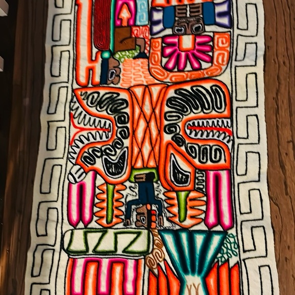 Textile Runner - Picture 5 of 11